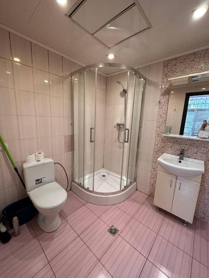 Квартира Подобово В Центрі Міста За Адресою Братів Рогатинців 28 Leopoli Esterno foto
