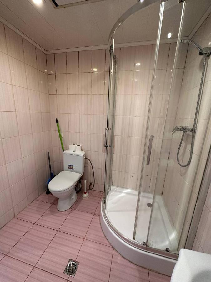 Квартира Подобово В Центрі Міста За Адресою Братів Рогатинців 28 Leopoli Esterno foto